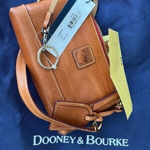 Dooney & Bourke Florentine Leather Lizie Shoulder Bag Natural NWT/NEW